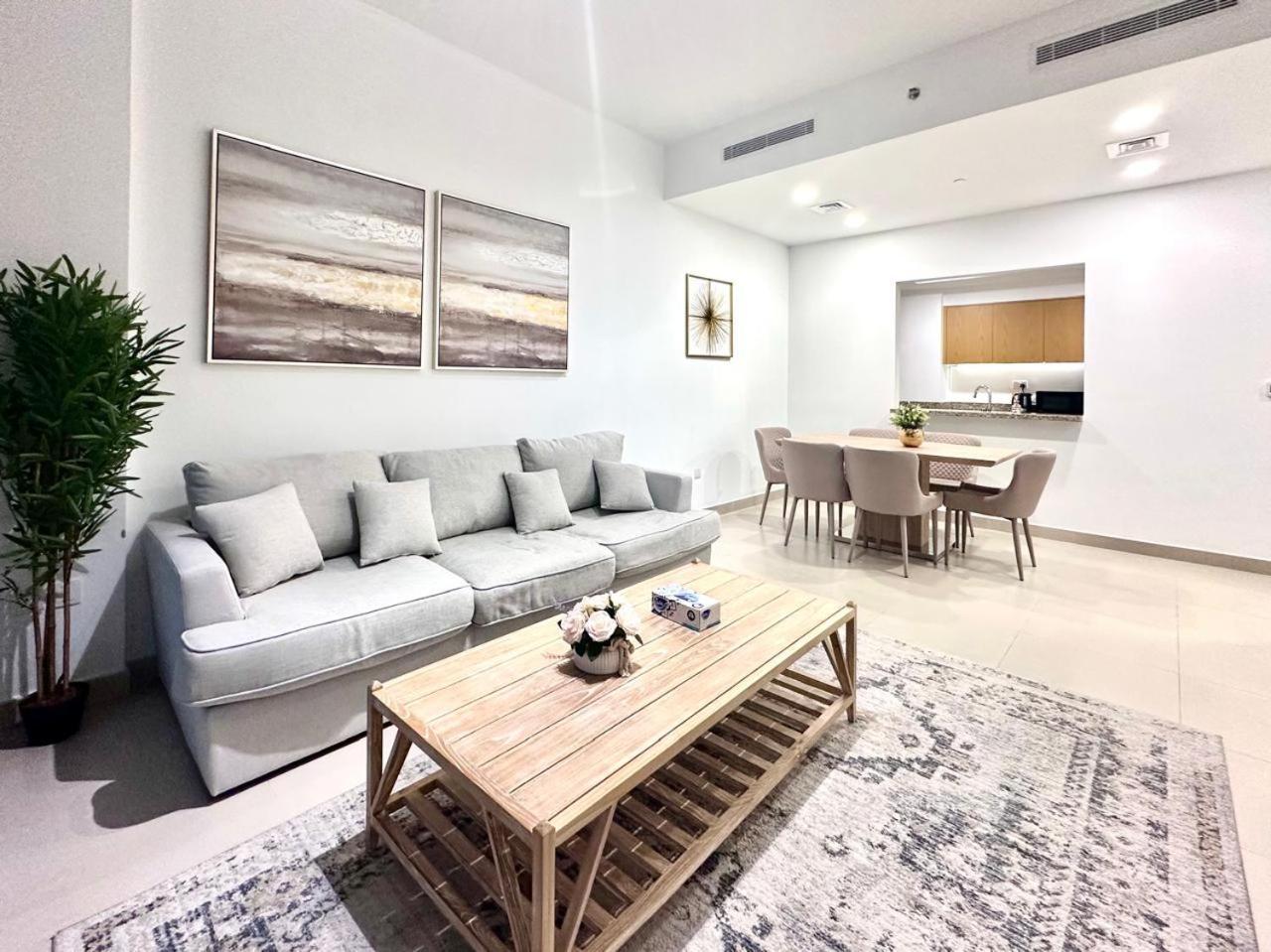 Dreams Wake Up To The Burj Khalifa Apartment Dubai