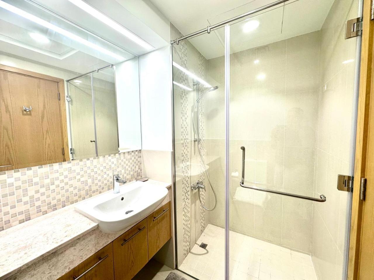 Dreams Wake Up To The Burj Khalifa Apartment Dubai