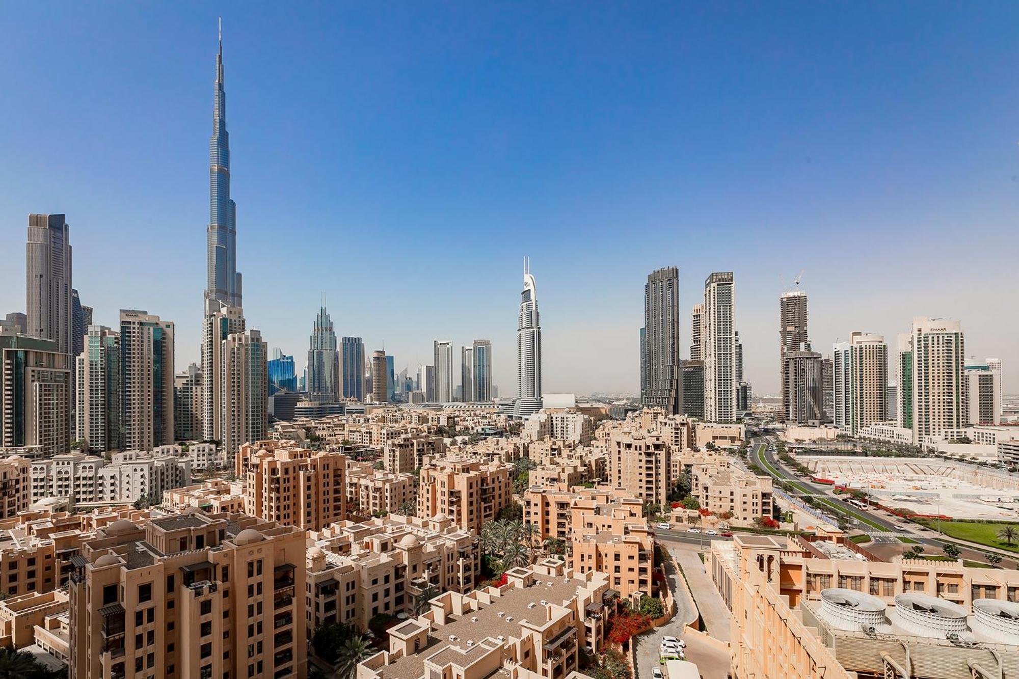 Dreams Wake Up To The Burj Khalifa Apartment *