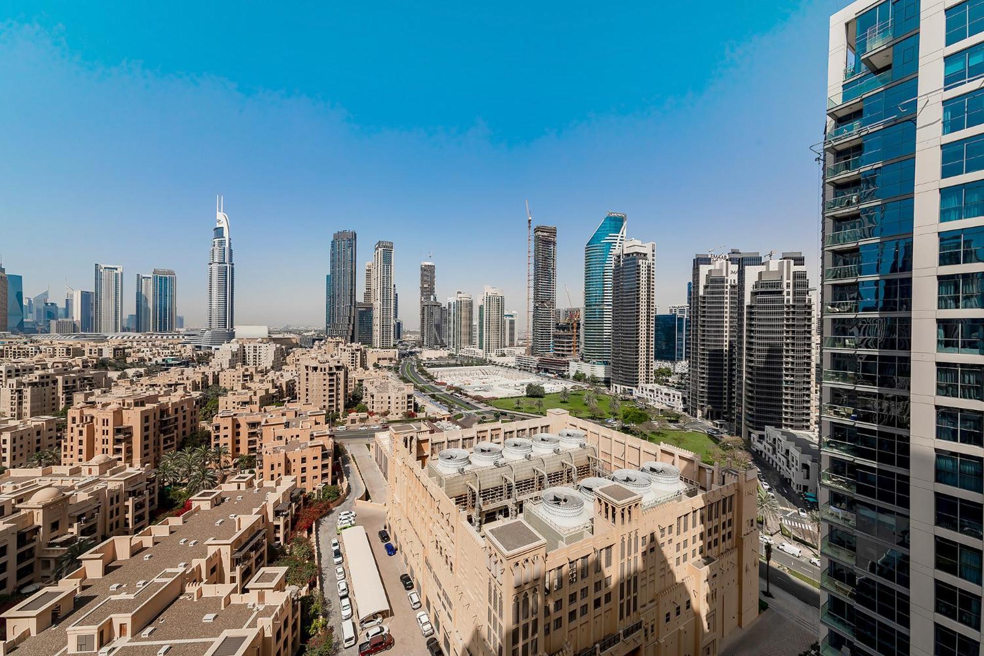 Dreams Wake Up To The Burj Khalifa Apartment Dubai