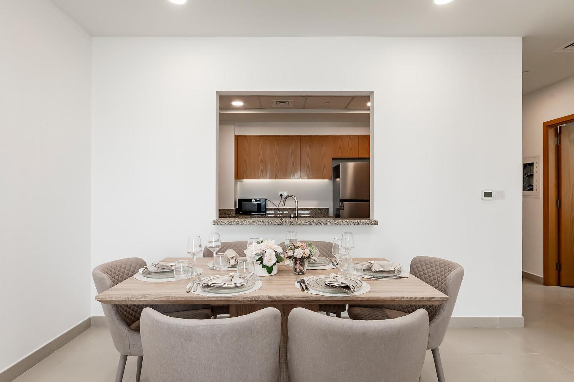Apartment Dreams Wake Up To The Burj Khalifa Dubai